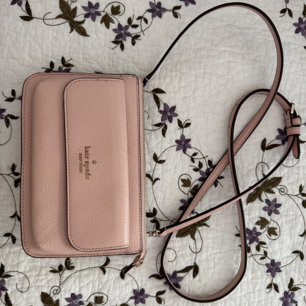 Kate Spade Pink Crossbody Like New